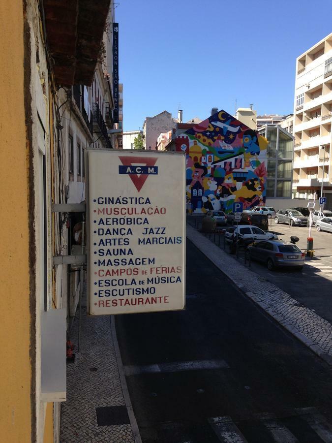 Acm Lisbon Vandrarhem Exteriör bild